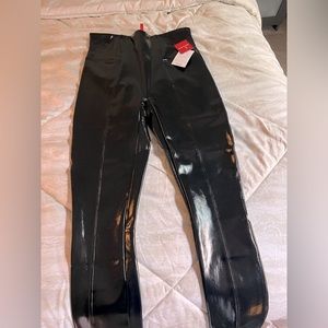 Women’s Faux Patent Leather Leggings